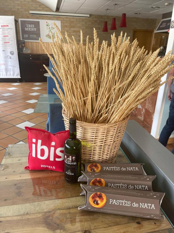Hotel Ibis Leiria Fatima エクステリア 写真