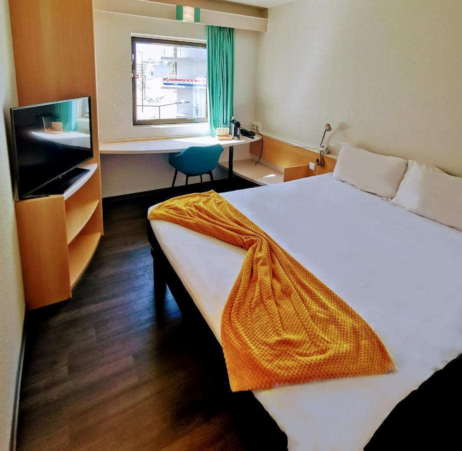Hotel Ibis Leiria Fatima エクステリア 写真